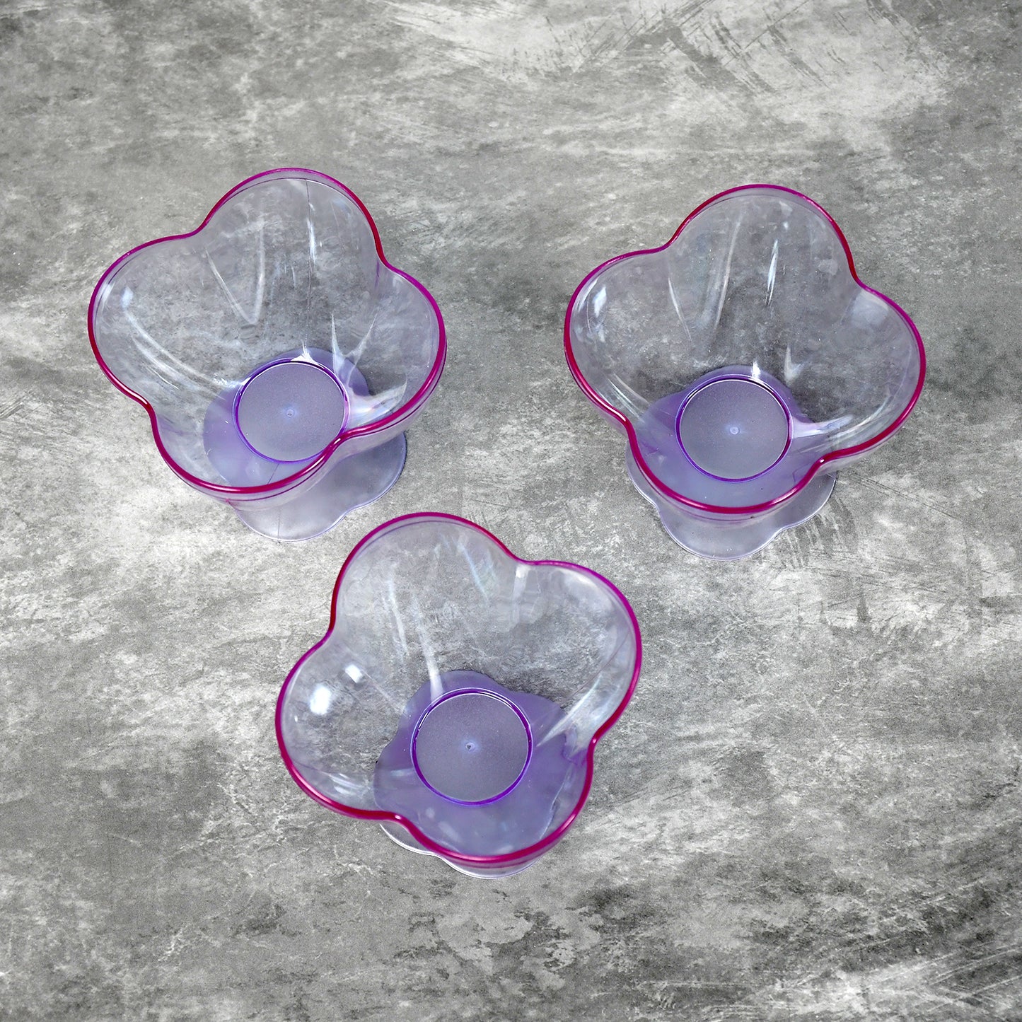 Set of six modern plastic dessert and ice cream bowls by Wukusy, ideal for home, office, and party use.