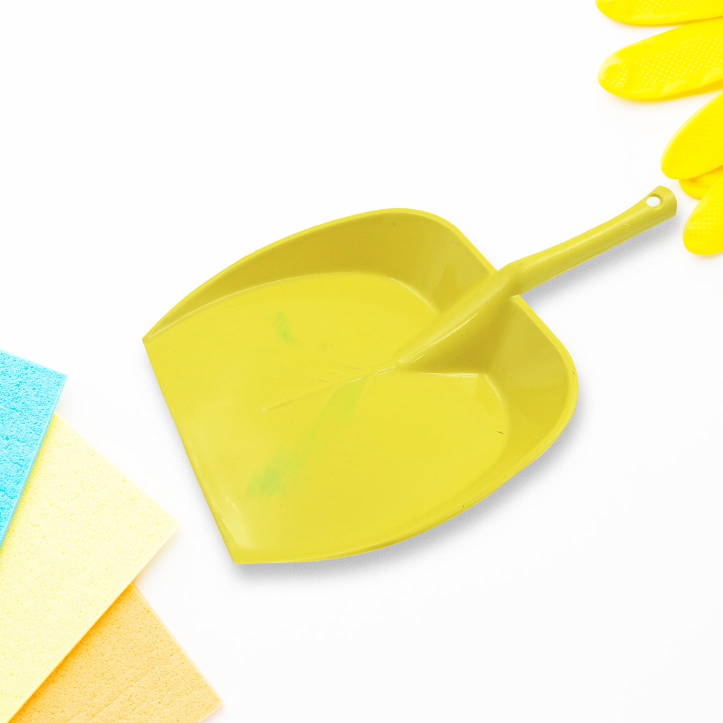 Multicolor Wukusy dustpan with long handle for dust collection, ideal for kitchen, home, office, and bathroom cleaning.