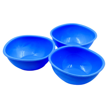 Set of three BPA-free plastic bowls by Wukusy, ideal for cereal, salad, rice, and soup, microwave and dishwasher safe