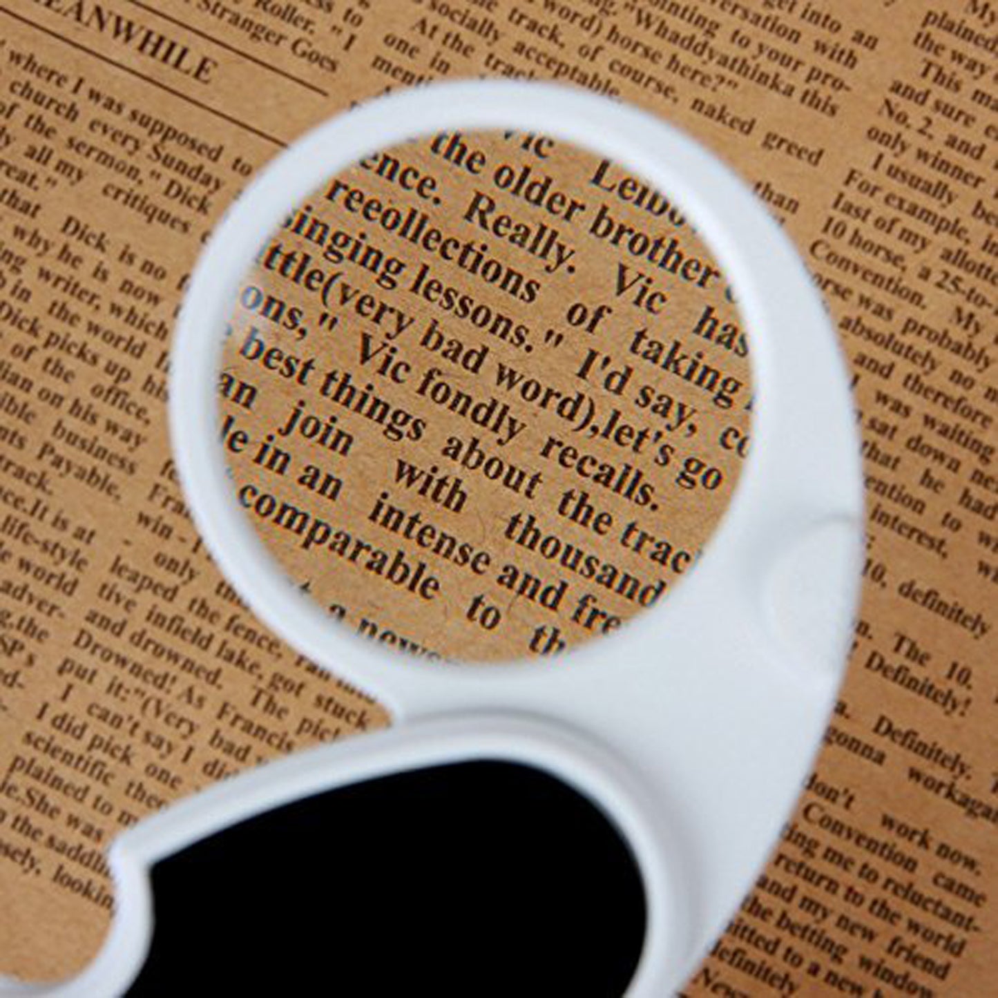 Wukusy double-magnification LED magnifier with built-in light, large handheld office magnifier for detailed reading and close work