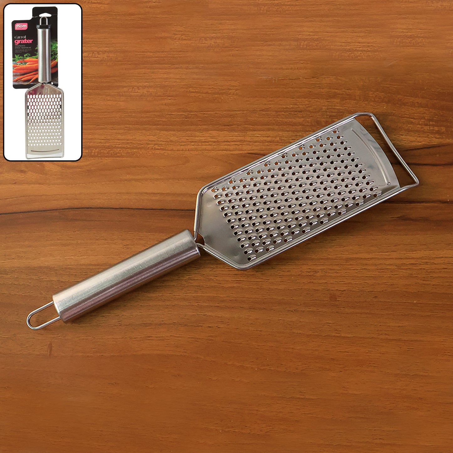 Wukusy Supermom stainless steel carrot grater for kitchen use, showing a close-up of the handheld grater with shredded carrots