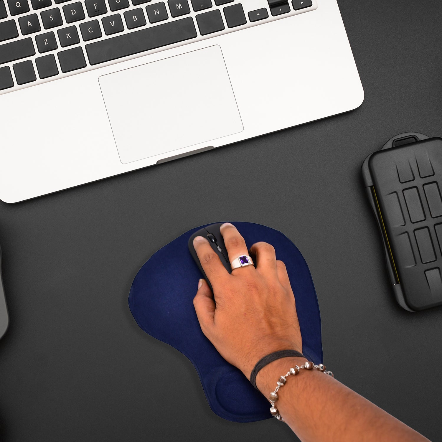 Wukusy 6161a Wrist S Mouse Pad, computer accessory with padded wrist support for comfortable mouse use.