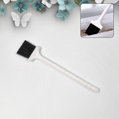 Wukusy laptop cleaning brush and keyboard cleaning brush, compact accessories for dust and debris removal on electronic devices.