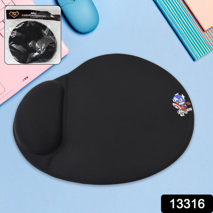 Wukusy gaming wrist mouse pad showing smooth surface and padded wrist support, ideal for comfortable gaming sessions.