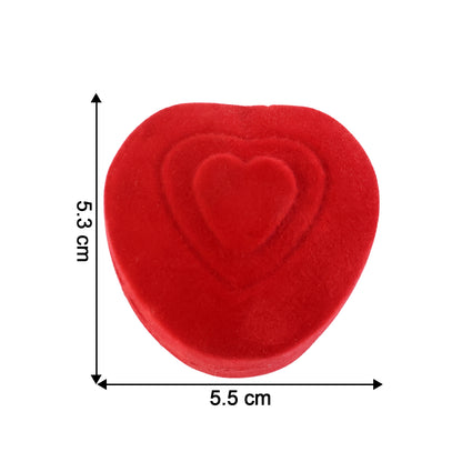 Heart-shaped velvet jewellery ring box by Wukusy, premium accessory for storing rings, with elegant red velvet interior.
