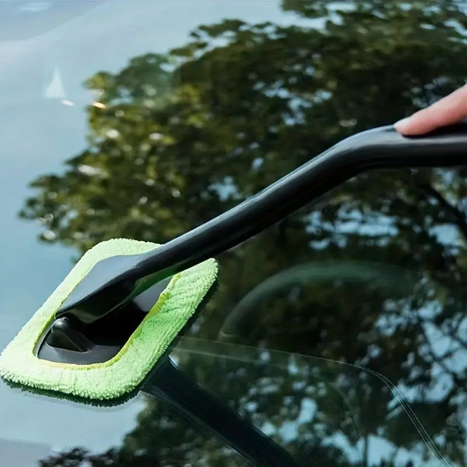 Wukusy windshield glass cleaner wiper with microfiber cloth, 38 cm long, car accessories for cleaning and shining car windows.
