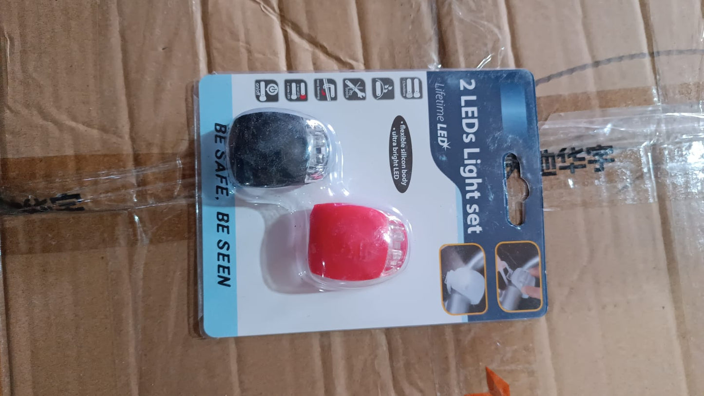 Wukusy silicone LED bike light set with two bright, waterproof lights for safety and visibility during cycling.