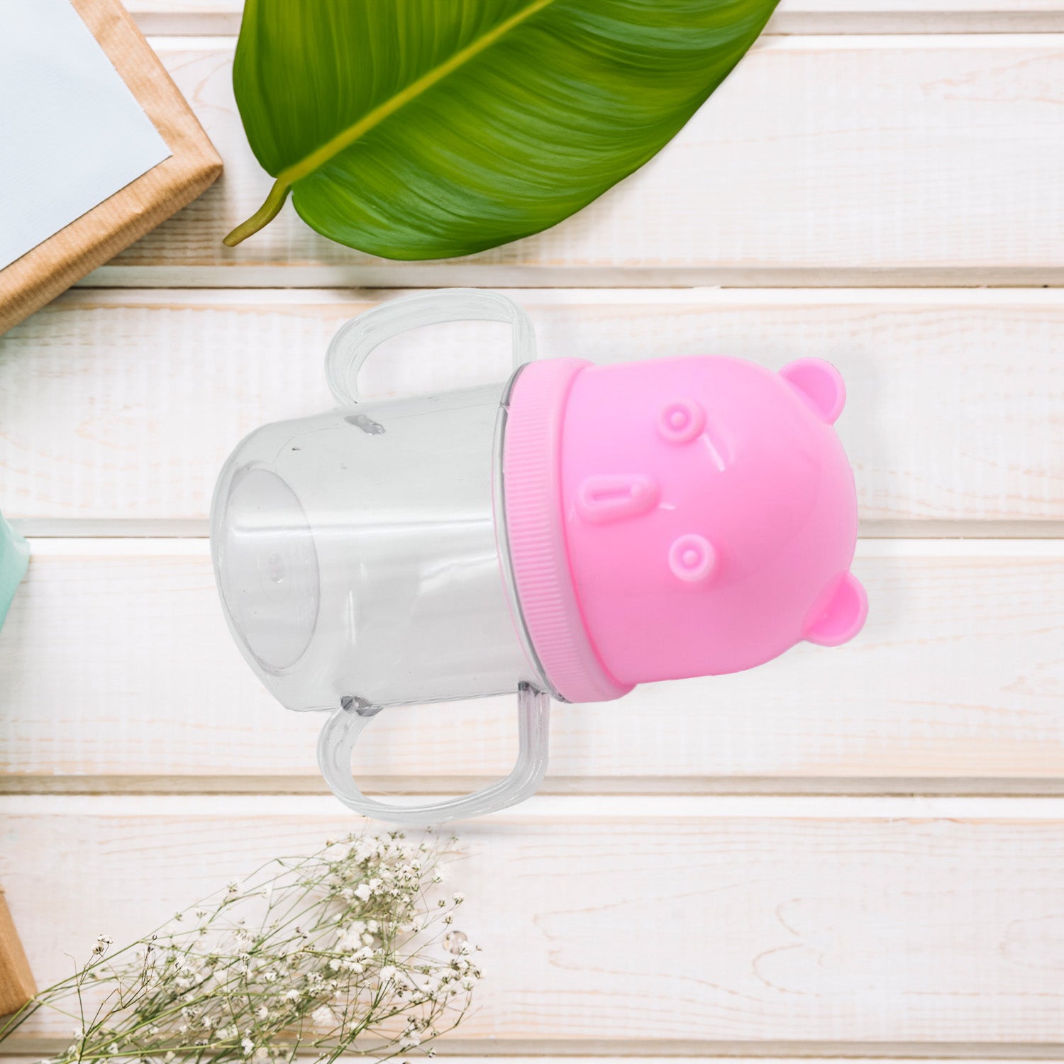 Wukusy baby milk mug with leakproof lid, lightweight, dishwasher safe, 250ml sippy cup for kids, designed for nursing.