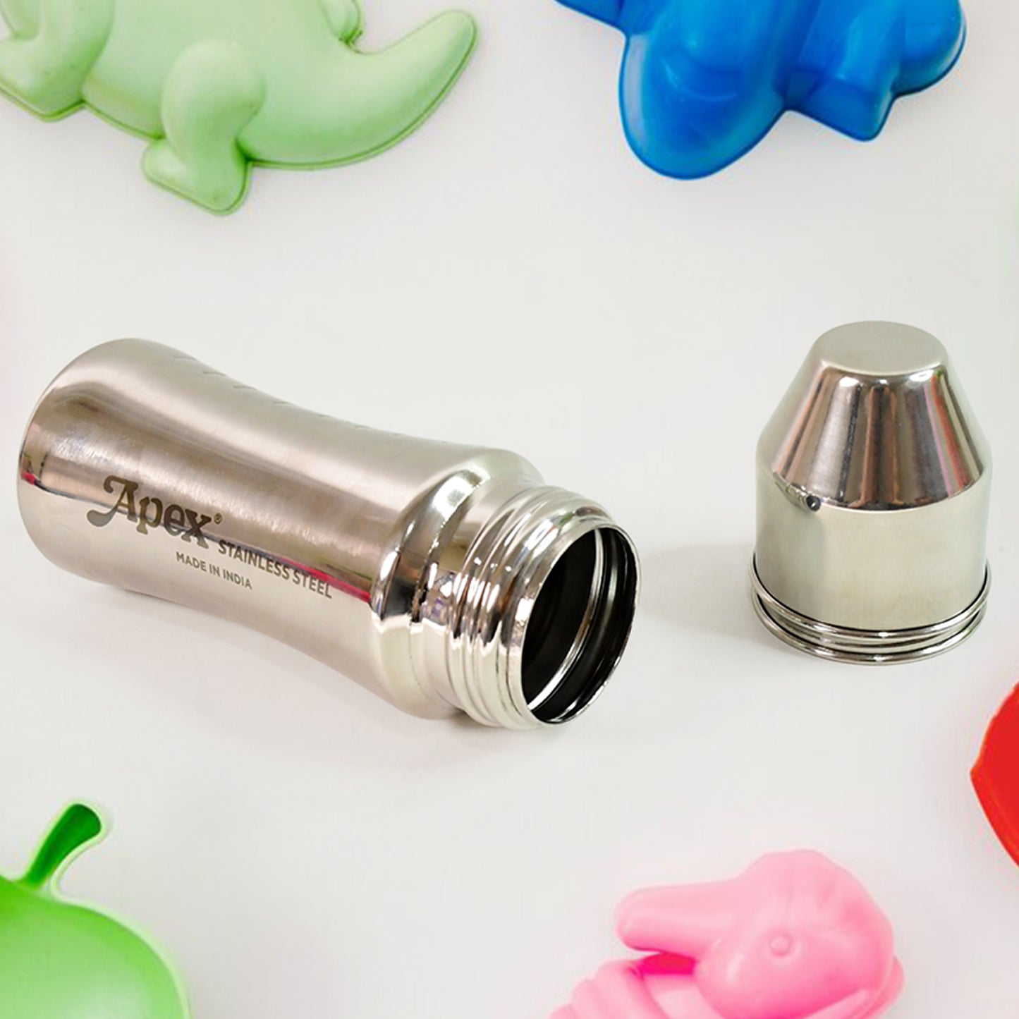 Wukusy Apex Stainless Steel Little Champ Baby Feeding Bottle 250ml with easy-grip design and leak-proof lid for infants.