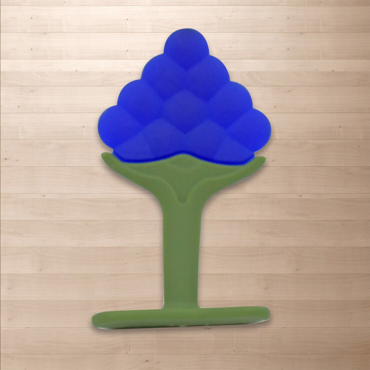 Wukusy baby silicone fruit teether for toddlers, made of food-grade, non-toxic silicone, latex-free, suitable for kids over 3 months.