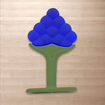 Wukusy baby silicone fruit teether for toddlers, made of food-grade, non-toxic silicone, latex-free, suitable for kids over 3 months.