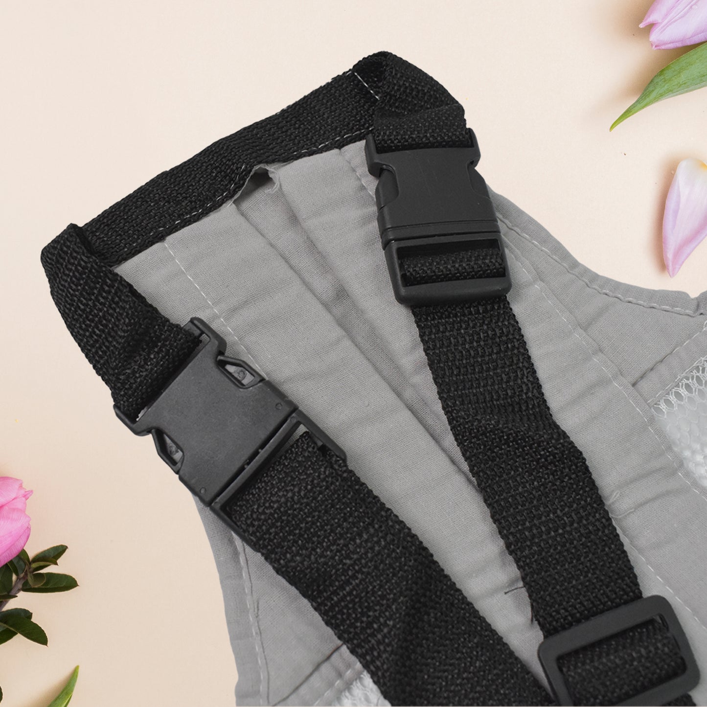 Wukusy ergonomic baby carrier bag with adjustable straps and padded support for comfortable baby holding and carrying.