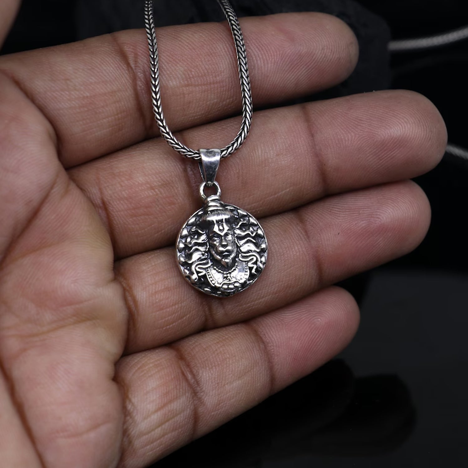 Wukusy Hanuman face pendant necklace with chain, featuring a detailed Hanuman face facelocket jewelry.