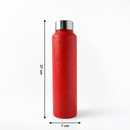 Red stainless steel water bottle, 1000 ml capacity, by Wukusy, with a sleek, durable design and secure lid.