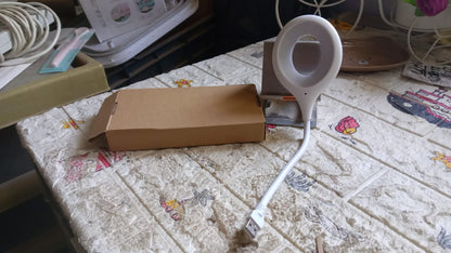 Wukusy 12608 LED USB light with flexible neck, small portable desk lamp for laptop, bedroom, travel, study, and office use.
