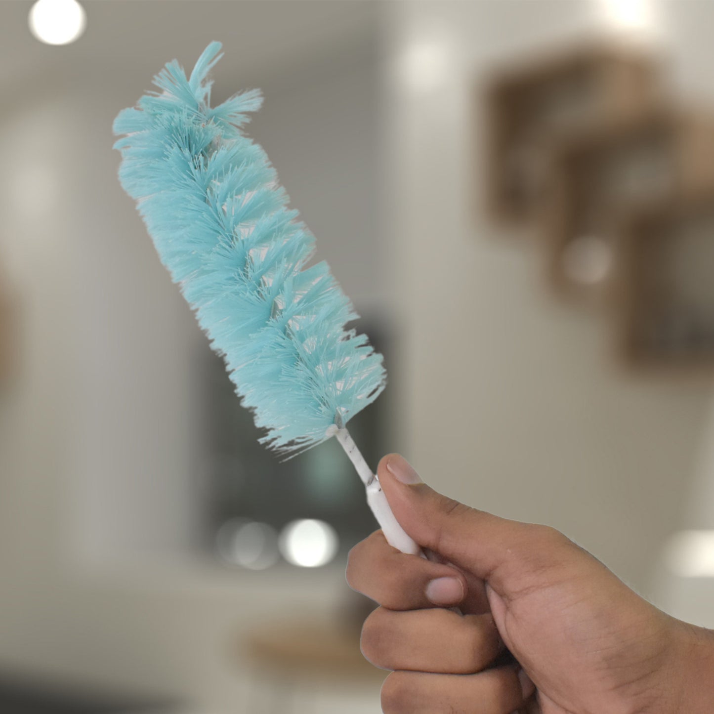 Wukusy multi-purpose long handle bottle cleaning brush with bristles for jars, bottles, thermos, sinks, and dish bowls.