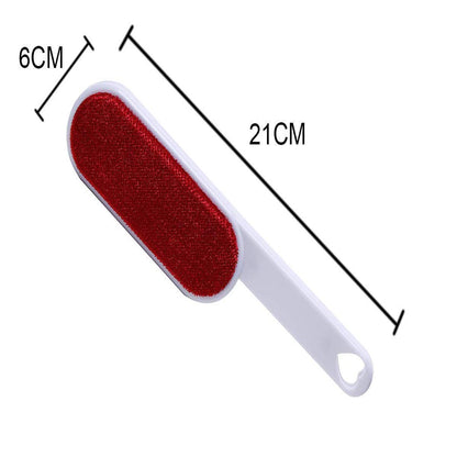 Wukusy 6196 pet hair remover, multi-purpose double-sided self-cleaning and reusable pet fur remover on a clean surface