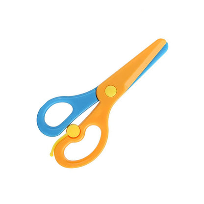 Wukusy child-safe plastic safety scissors for kids, with rounded tips and colorful handles, designed for safe cutting activities.
