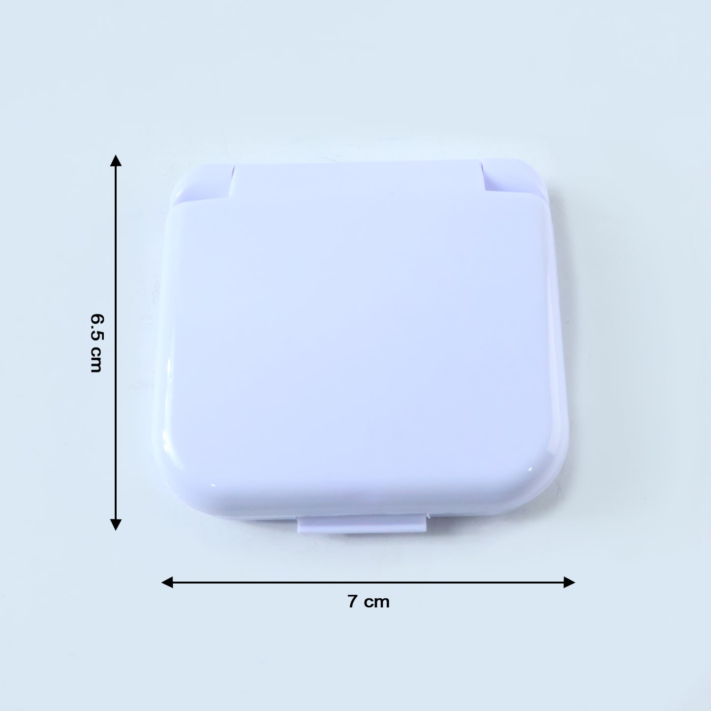 Wukusy compact portable sewing kit with sewing needles, threads, scissors, and accessories in a small carrying case.
