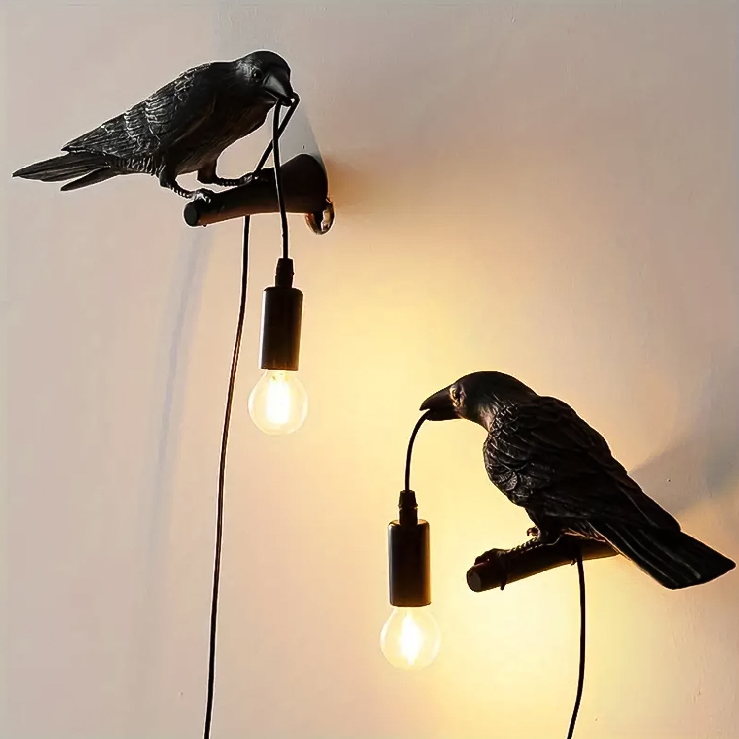 Wukusy Crow Birds Table Lamps with vintage Edison bulbs, set of two decorative bird-themed lamps for living room or bedroom.