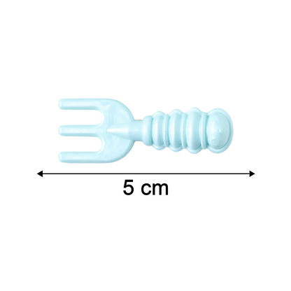 Set of four Wukusy cute mini tool-shape decorative hair clips for adding fun to hairstyles.