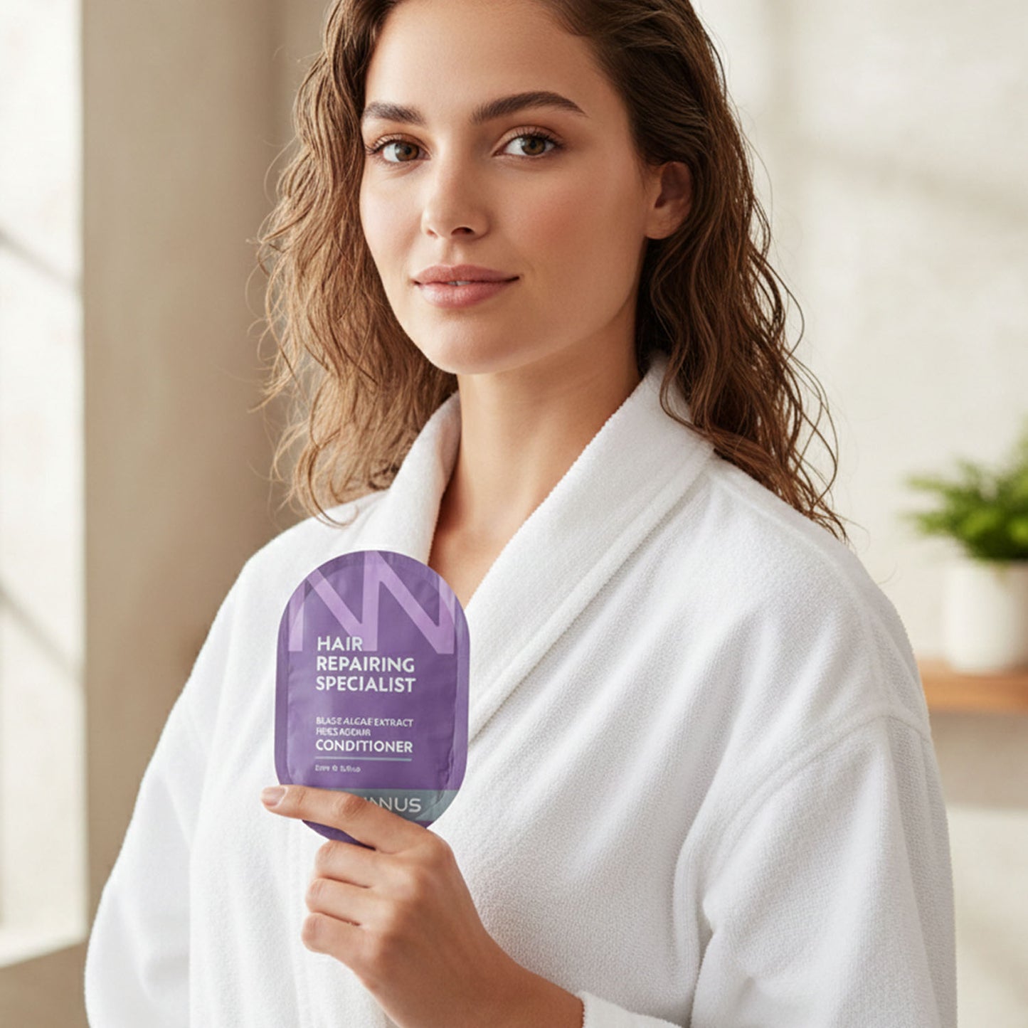 Wukusy Hair Repairing Conditioner Sachet, 20 ml, small flexible packet with product label and vibrant branding.
