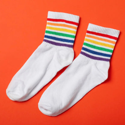 Wukusy men's premium socks, one pair, featuring comfortable fit and stylish design for everyday wear.