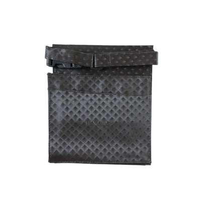 Wukusy quilted crossbody sling bag for men and women with adjustable strap, featuring a sleek, compact design and multiple compartments.