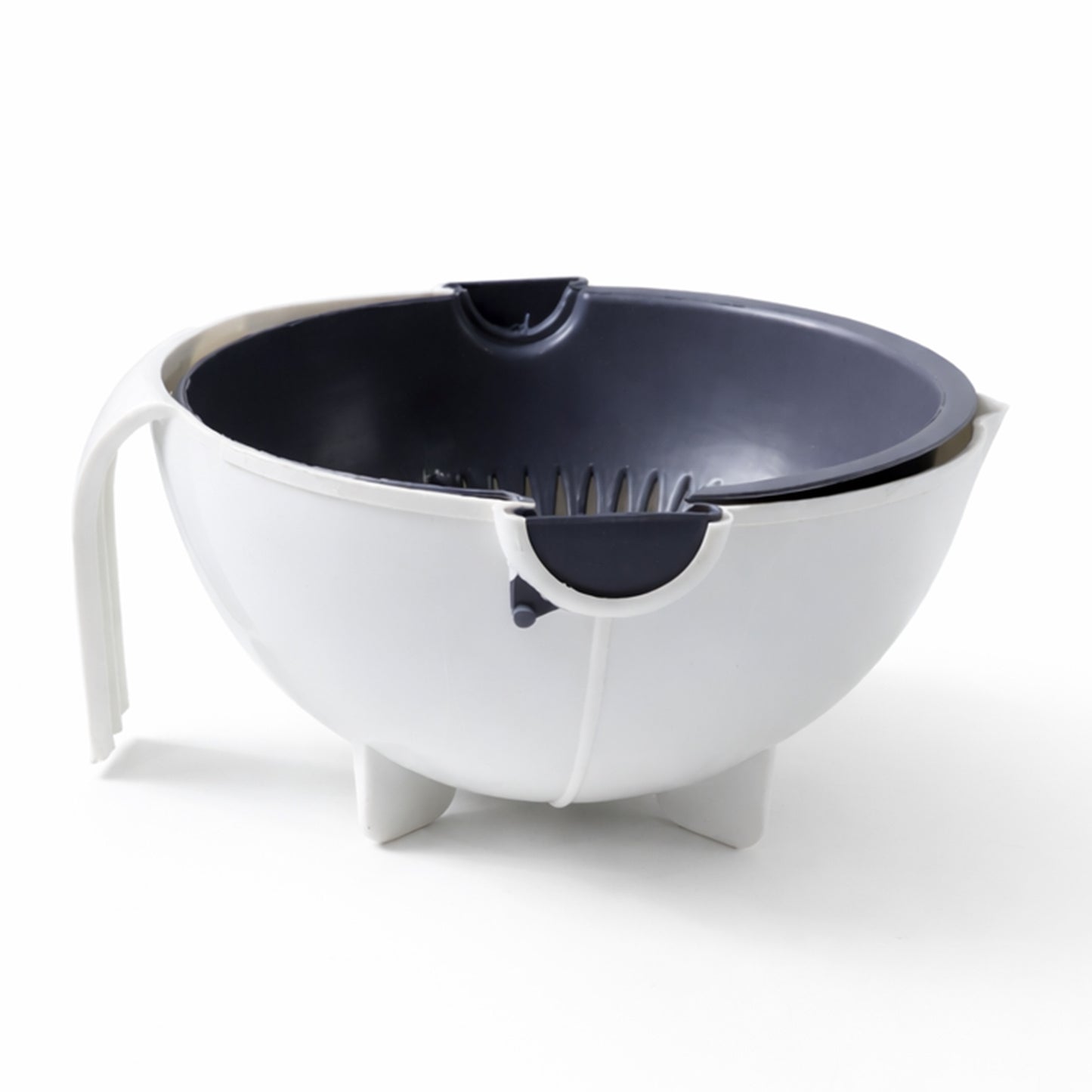 Wukusy 2-in-1 vegetable washing bowl with strainer for rinsing and draining fresh produce. Durable plastic kitchen tool.