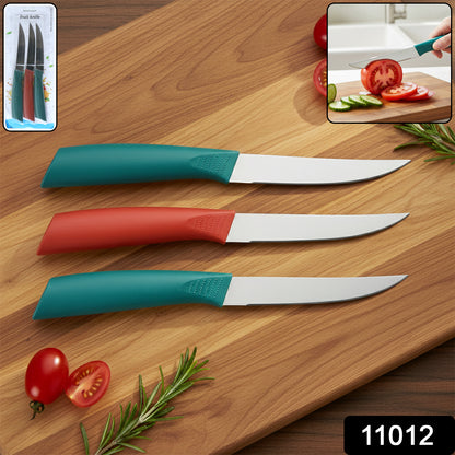 Set of three Wukusy stainless steel fruit knives, versatile and sharp, ideal for slicing and preparing various fruits.
