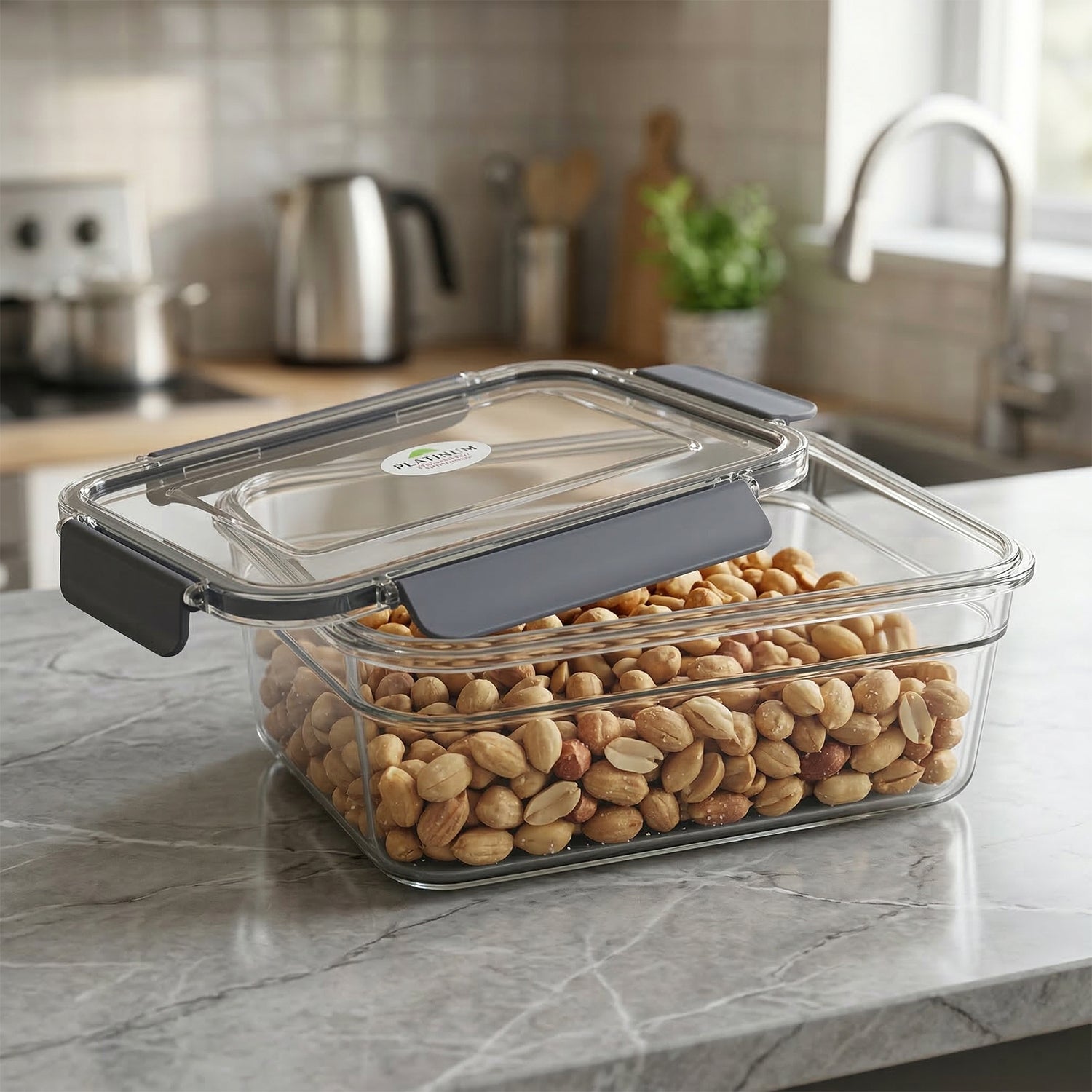 Wukusy plastic airtight food storage container set with three sizes: 750ml, 1500ml, and 2800ml, stackable and leak-proof.