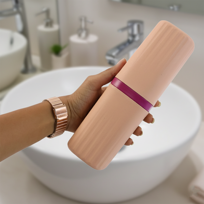 Wukusy plastic hygienic toothbrush travel case, 2-pack, portable and protective for storing toothbrushes on the go.