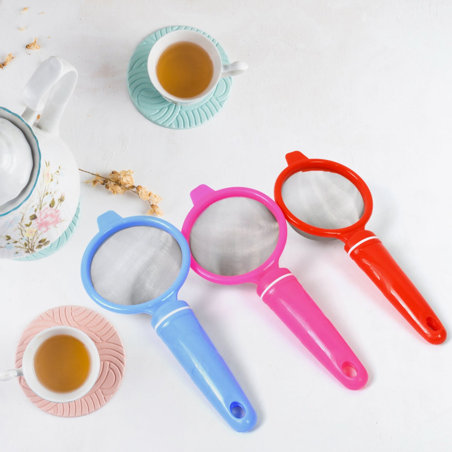 Pack of 12 Wukusy plastic multipurpose tea and coffee strainers, lightweight and durable for brewing and filtering beverages.
