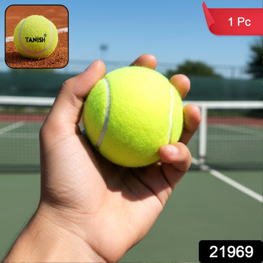 Wukusy premium tennis ball for tennis games, bright yellow with brand logo, standard size and durable rubber material.