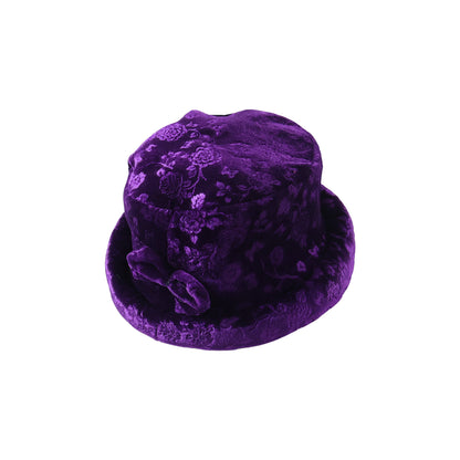 Wukusy premium velvet designer bucket hat for women, showcasing soft velvet fabric and stylish wide brim design.
