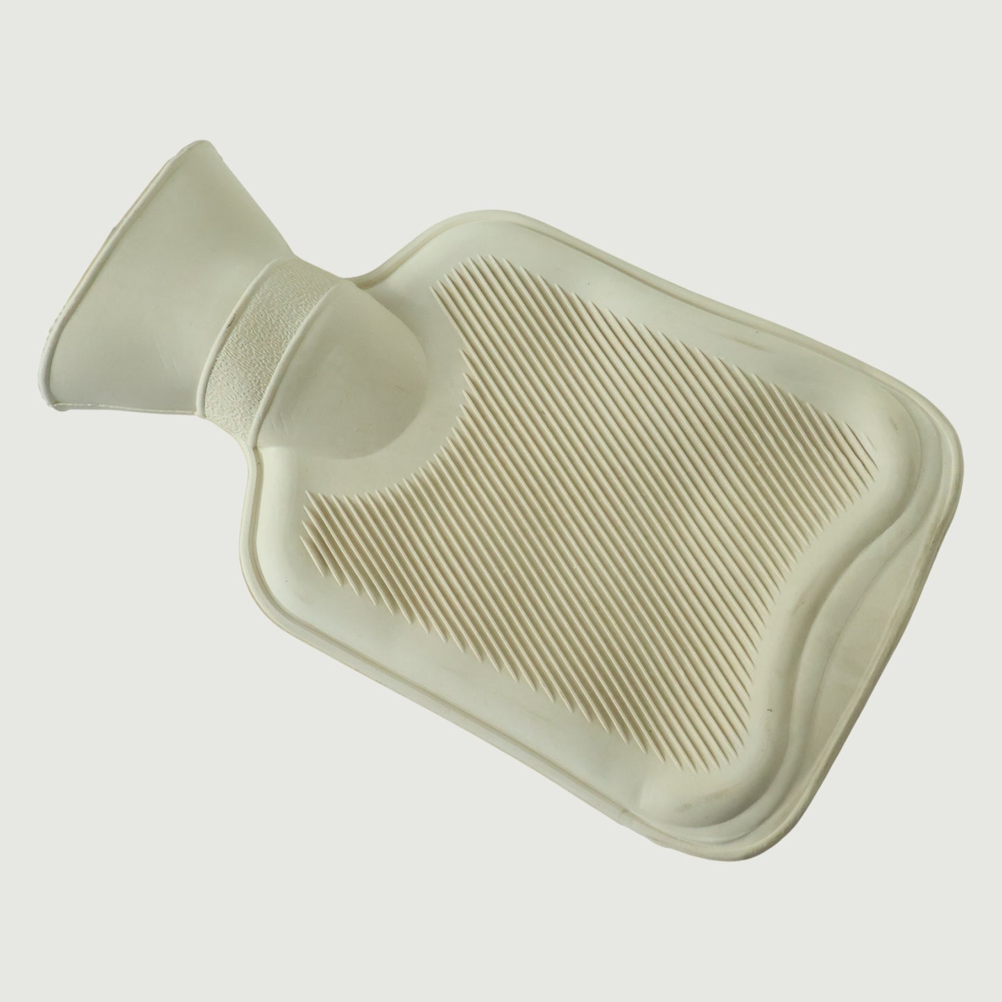 Wukusy reusable hot water bag for pain relief and warm compress therapy, shown with a soft, flexible rubber exterior.