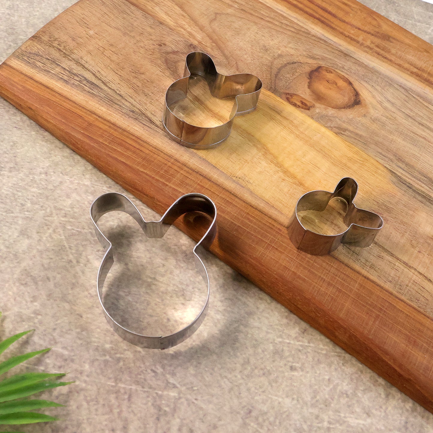 Wukusy stainless steel house-shaped cookie cutter set with 3 different designs for baking and cookie decorating.