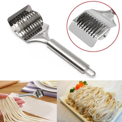 Wukusy stainless steel multi-blade dough cutter with several sharp blades for easy dough division, B-grade, single piece.