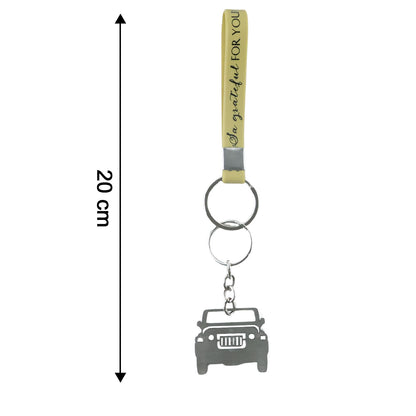 Wukusy stylish dual-keyring metal car keychain set with two keyrings, designed for secure and fashionable key organization.