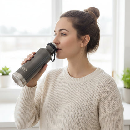 Wukusy Supermom 500ml stainless steel insulated hydro water bottle with vacuum flask, featuring a sleek design and secure lid.