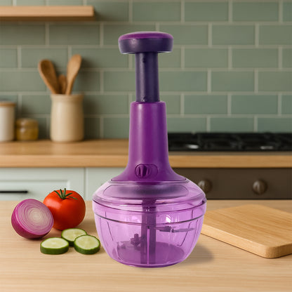 Wukusy Supermom manual push vegetable chopper with 650ml capacity, featuring a clear container and ergonomic handle.