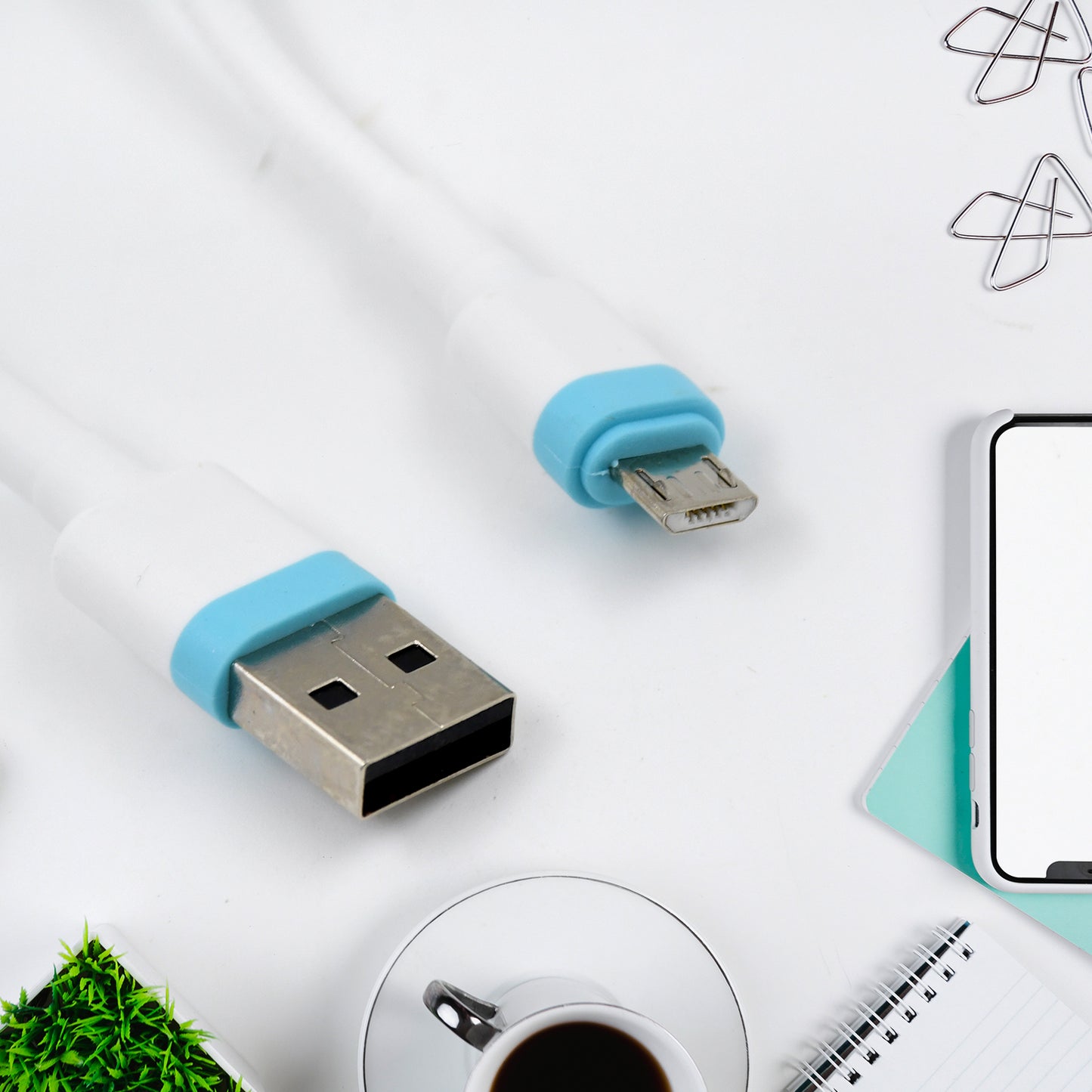 Wukusy 2.4A fast charging Android charging cable for data transfer, black electronic cable shown in close-up.