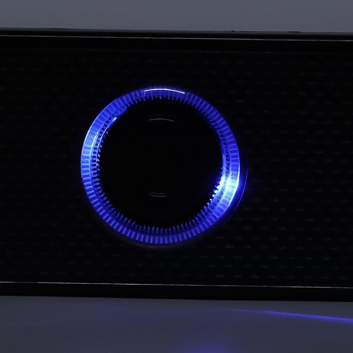 Wukusy wired USB-powered desktop computer speaker with plug-and-play design, compact and suitable for desktop audio setup.