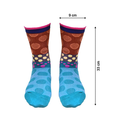 Wukusy classic fashion socks, breathable thickened soft cotton, skin-friendly and simple design, ideal for comfortable everyday wear.