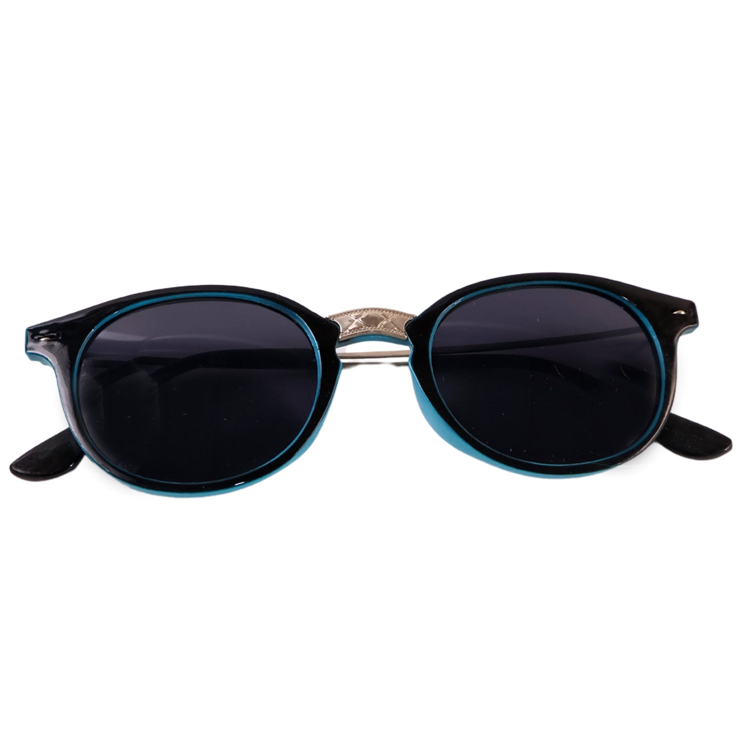 Sky blue UV-protected round sunglasses by Wukusy, lightweight fashion eyewear for men and women, classic style.