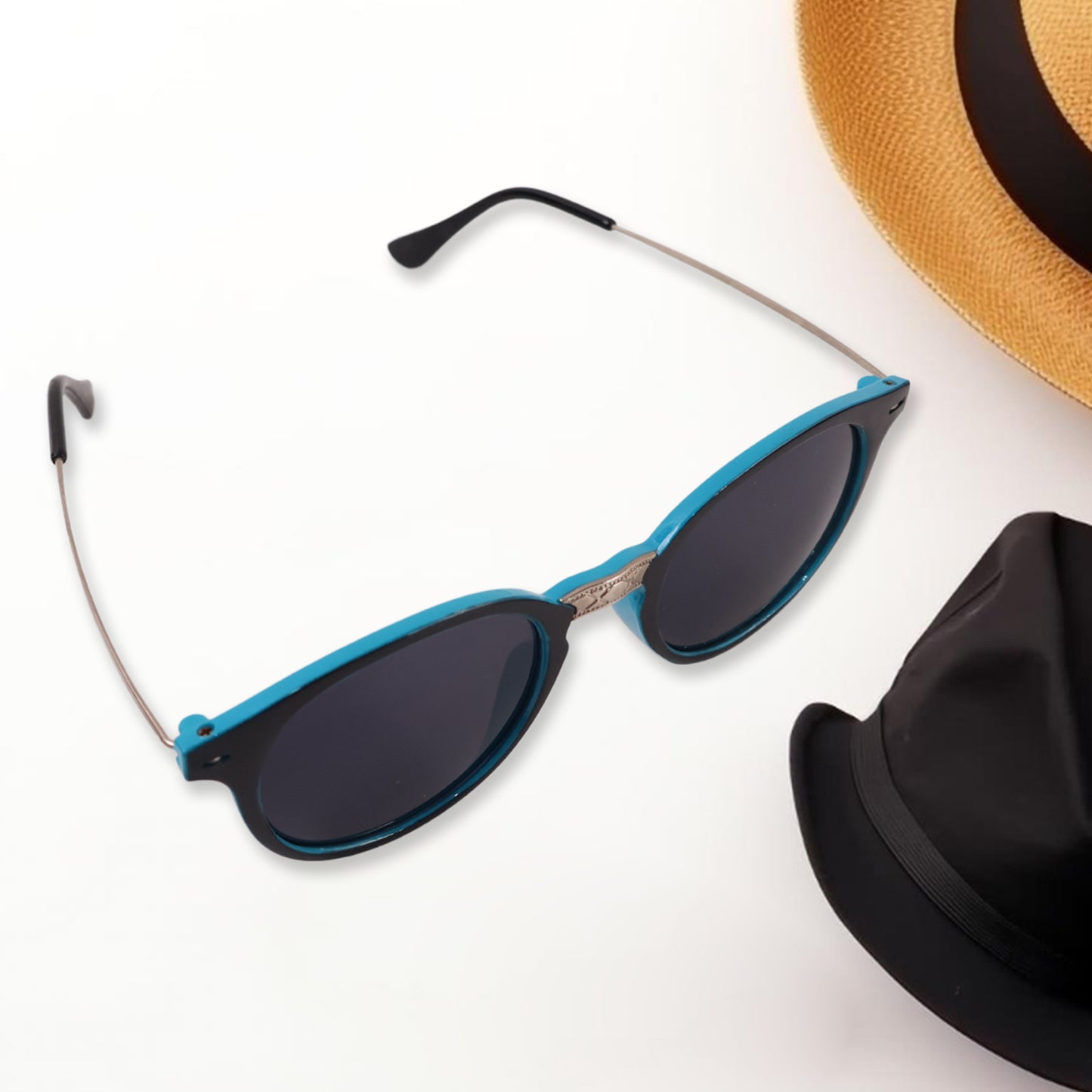 Sky blue UV-protected round sunglasses for men and women by Wukusy, lightweight fashion eyewear with classic style.