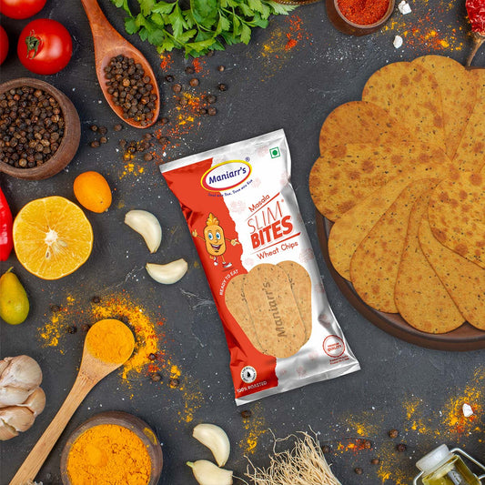 Wukusy Masala Khakhra, crispy Indian snack made with spices, displayed in a close-up image showcasing its crunchy texture