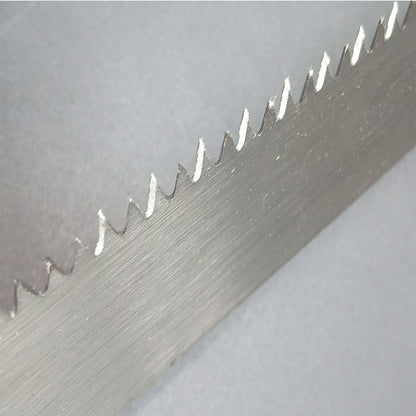 Wukusy high carbon steel tree pruning saw with 270mm cutter for garden pruning and branch trimming.