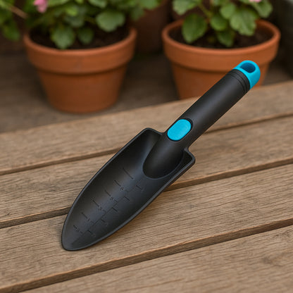 Wukusy plastic heavy-duty garden hand trowel with measurement marks, ideal for planting and gardening tasks.