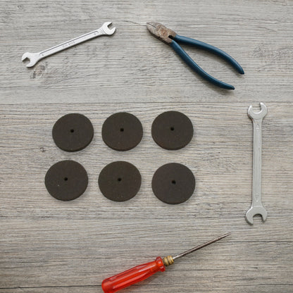 Wukusy 7-piece grinder cutting disc set for power tools, includes various grinding and cutting accessories for hardware use.